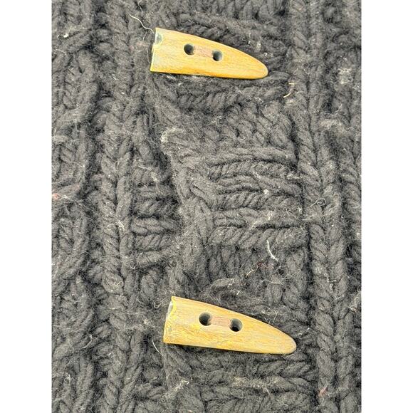Club Monaco 100% Wool Cable-Knit Toggle Cardigan – Size M (Black) - Picture 4 of 5